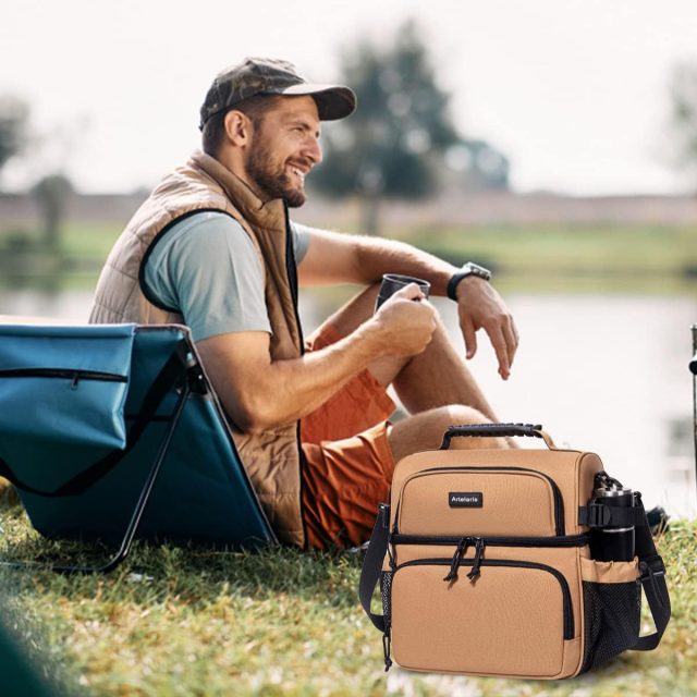 Add a personal flair to your picnics custom bags available (1)