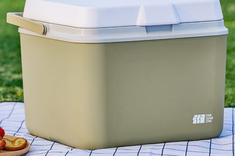 Bespoke custom cooler boxes crafted just for you (1)