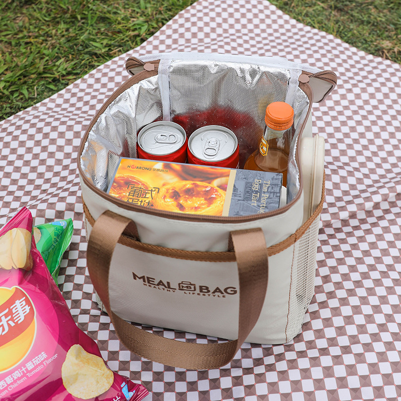 Cooler bags with a personal touch customize yours today (3)