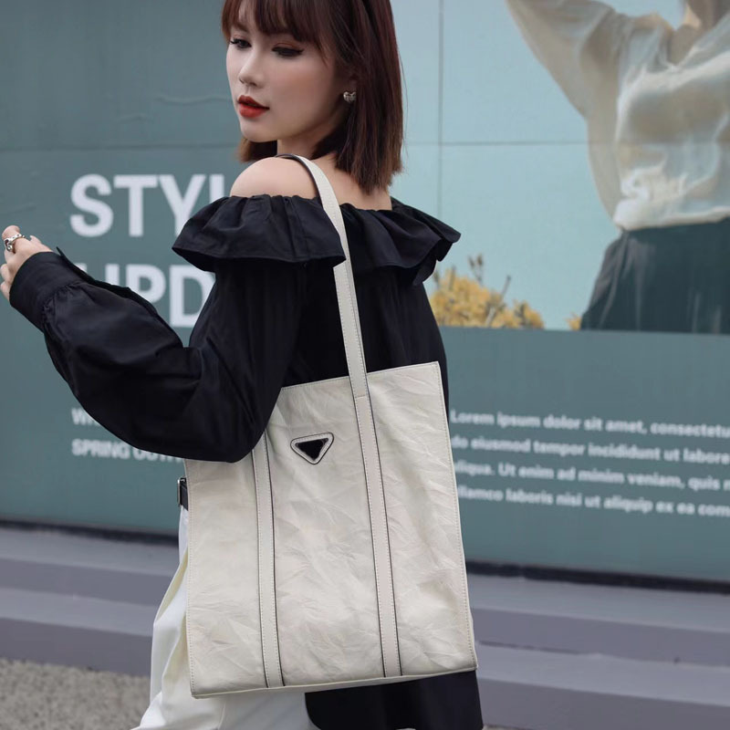 Create your own custom tote bag start designing (1)