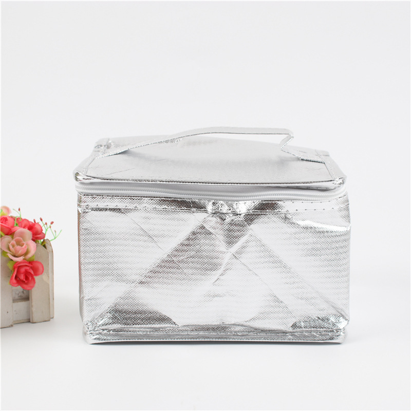 Custom food delivery bags delivering excellence every time (4)