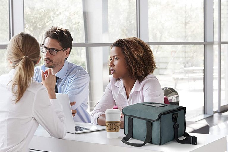 Custom food delivery bags where quality speaks volumes (4)