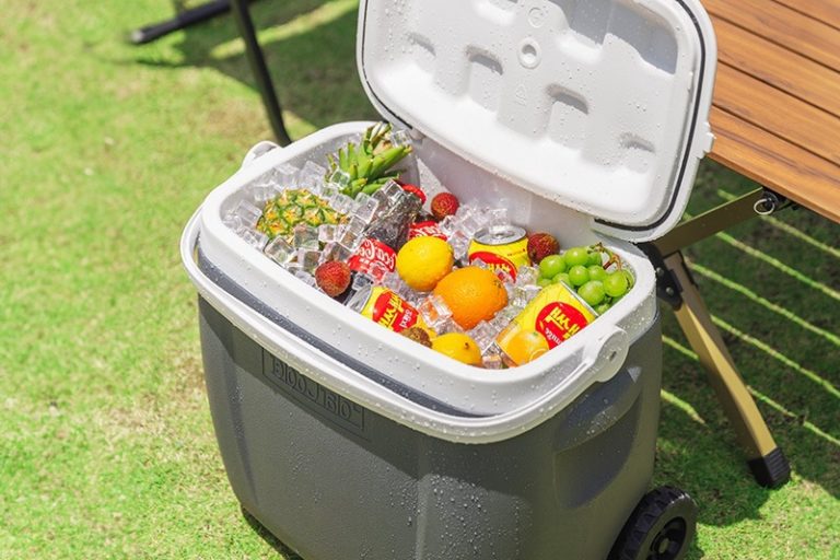 Custom made cooler boxes for your needs (2)