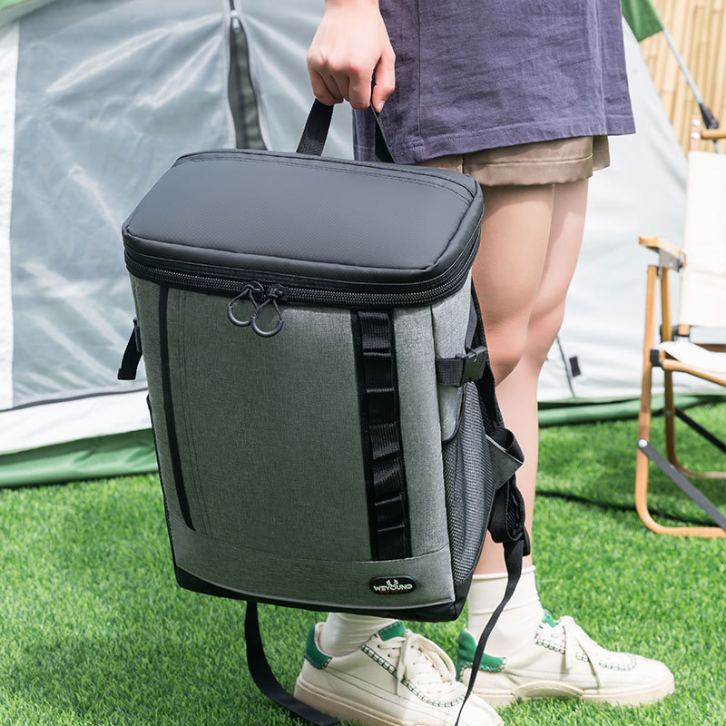 Custom picnic bags tailored for your taste buds (7)