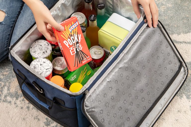 Custom print cooler boxes stay refreshed in your unique way (3)