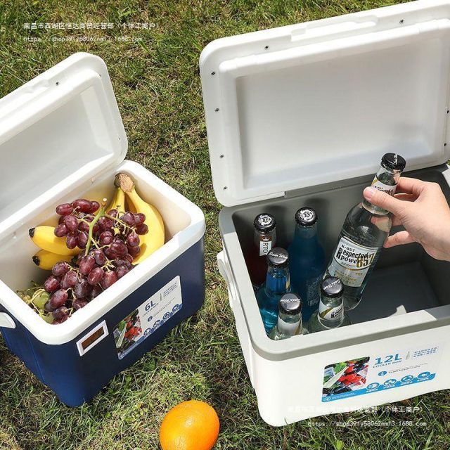 Design custom cooler boxes with your logo (1)