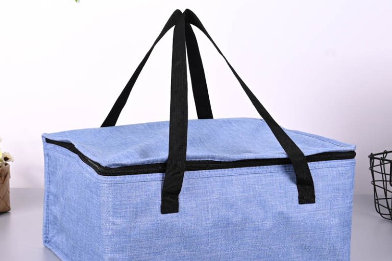 Elevate your business with wholesale food delivery bags (3)