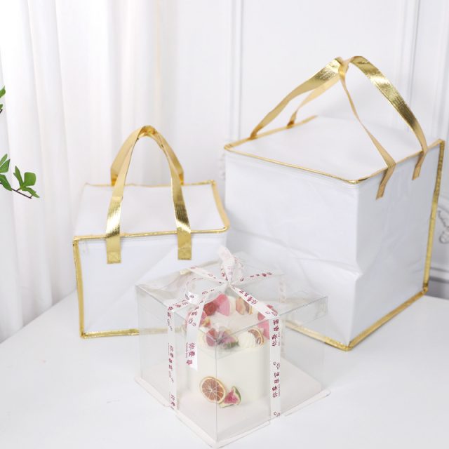 Impress your customers with custom food delivery bags (2)