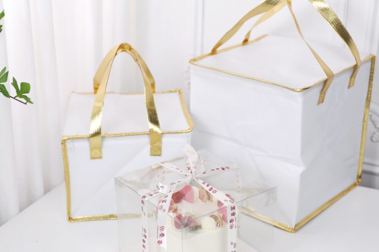 Impress your customers with custom food delivery bags (2)