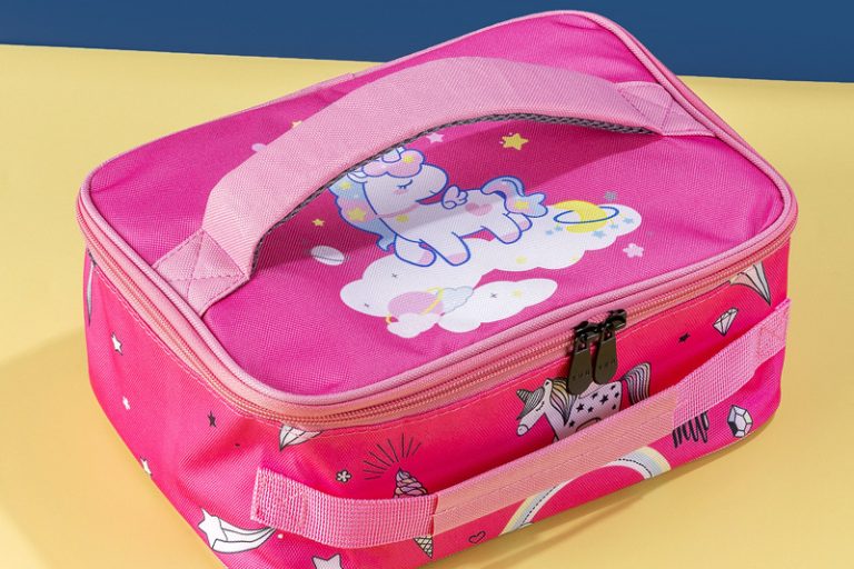 Lunchtime elegance custom bags for every occasion (2)