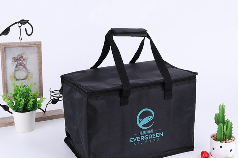 Make a lasting impression with custom food delivery bags (2)