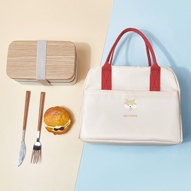 Make lunchtime yours with custom bags (5)