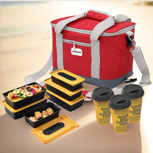 Make your picnics unforgettable with custom bags (5)