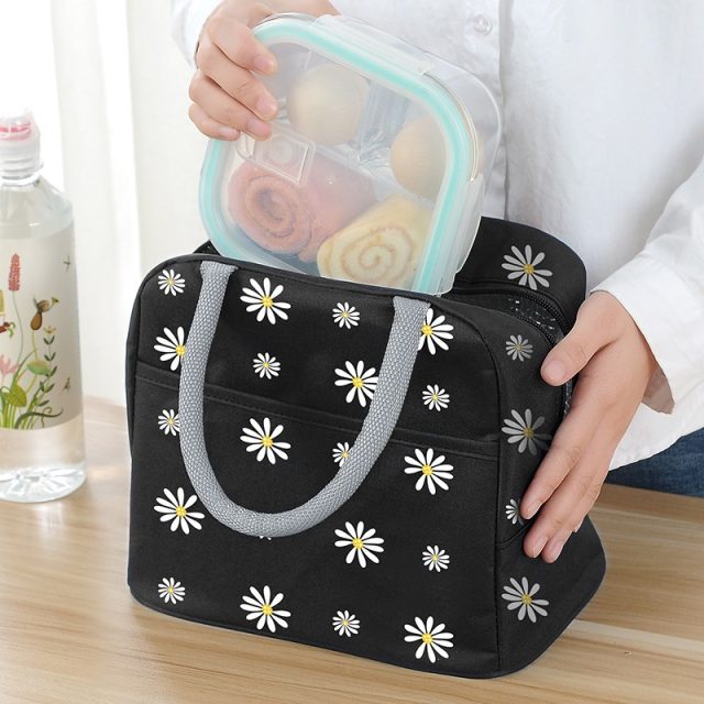 Personalize your lunchtime routine custom bags (8) Personalize your lunchtime routine custom bags (8)