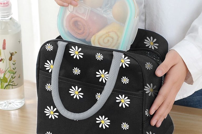 Personalize your lunchtime routine custom bags (8)