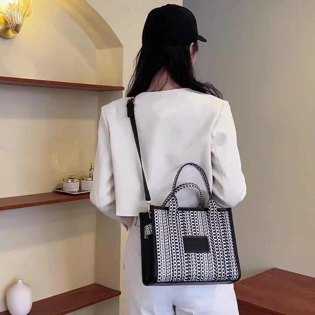 Personalize your tote bag with custom embroidery shop now (3)