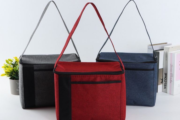 Put your stamp on lunchtime custom bags available (5)