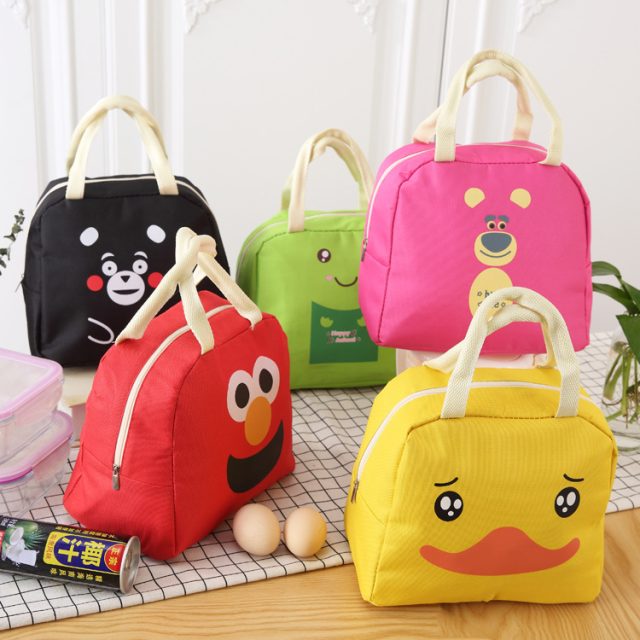 Stand out at lunchtime with customized bags (2)