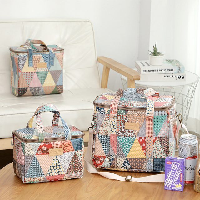 Stand out at your next picnic with customized bags (3)