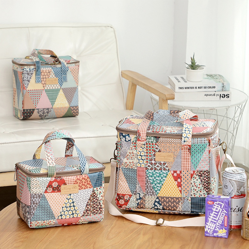 Stand out at your next picnic with customized bags (3)