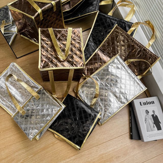 Stand out with custom food delivery bags (8)