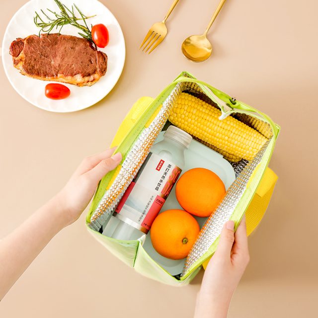 Unleash the power of wholesale luxury packaging for your brand (1)