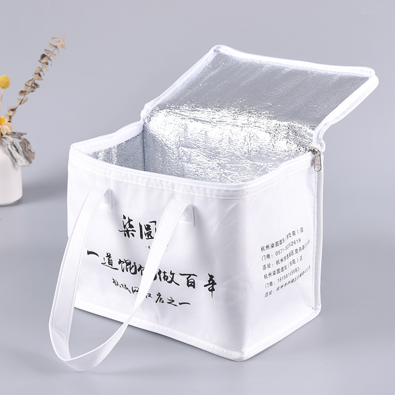 Unleash your creativity with custom cooler bags (1)